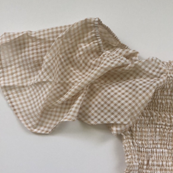 ASTR THE LABEL Smocked top Sz M - Picture 4 of 5